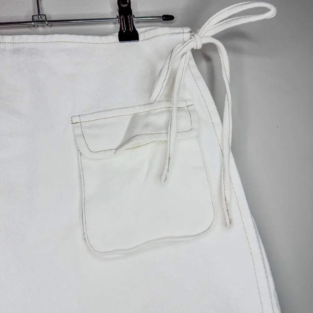 Day + Moon White Denim Wrap Cargo Skort Front Pockets Side Tie NWT Size Medium